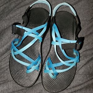 Chaco Sandals Women with Vibram Sole Size 9